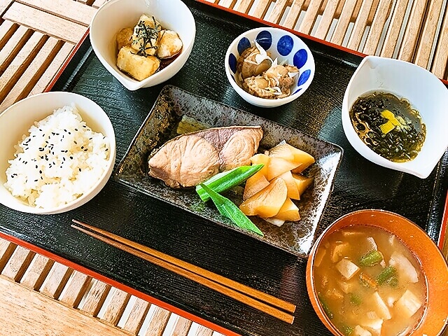 朝食一例（和食）